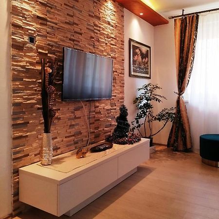 Oasis Felix Apartment بلغراد المظهر الخارجي الصورة