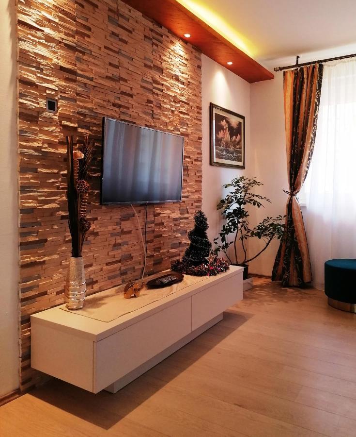 Oasis Felix Apartment بلغراد المظهر الخارجي الصورة