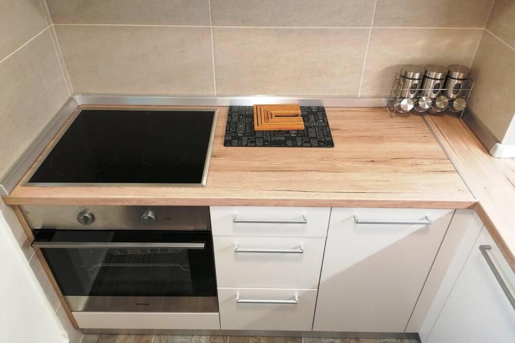 Oasis Felix Apartment بلغراد المظهر الخارجي الصورة