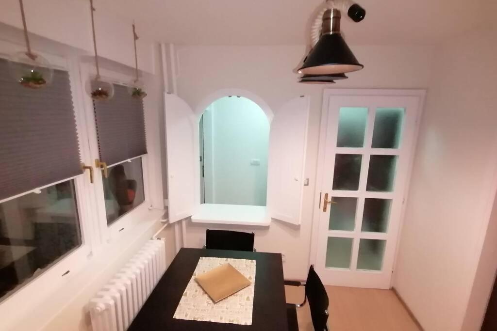 Oasis Felix Apartment بلغراد المظهر الخارجي الصورة